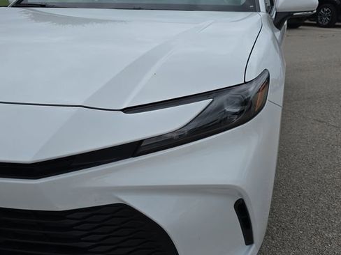 Used 2026 Toyota Camry LE w/ Convenience Package image 30