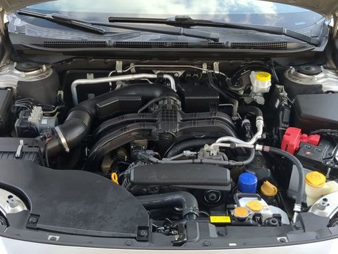 Used 2020 Subaru Outback Limited image 15