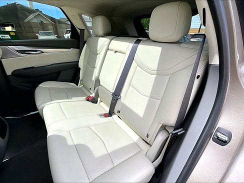 Used 2023 Cadillac XT5 Premium Luxury w/ Technology Package image 18