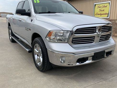 Used 2015 RAM 1500 Lone Star AWD/4WD image 1