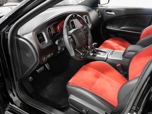 Used 2023 Dodge Charger Scat Pack RWD image 9