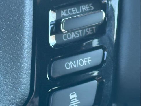 New 2025 Nissan Frontier PRO-4X w/ Pro Convenience Package image 25