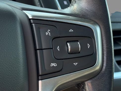 Used 2021 Chevrolet Suburban LT AWD/4WD image 21