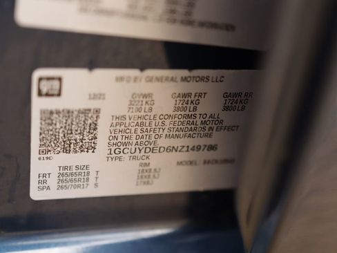 Used 2022 Chevrolet Silverado 1500 LT w/ Z71 Off-Road Package image 37