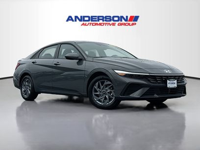 New 2026 Hyundai Elantra Blue