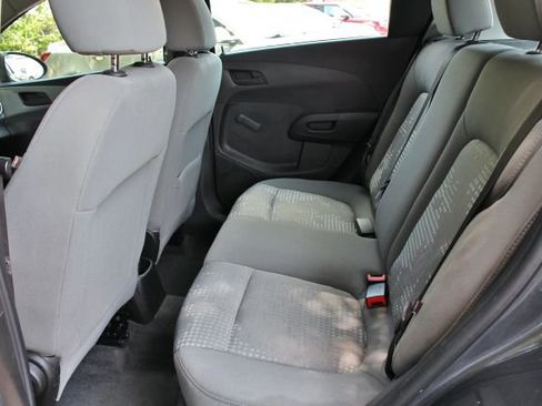 Used 2020 Chevrolet Sonic LT image 16