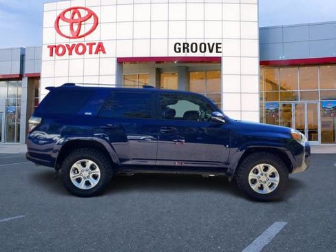 Used 2019 Toyota 4Runner SR5 Premium AWD/4WD image 7