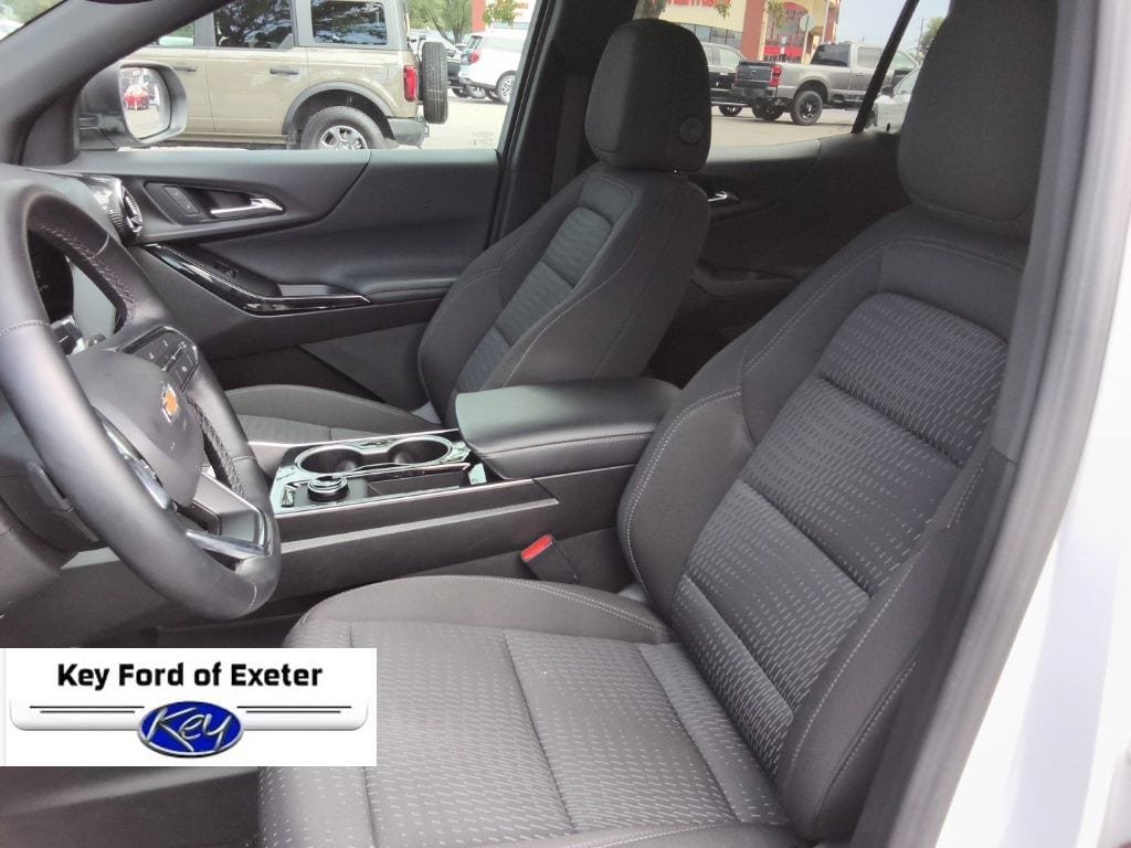 Used 2026 Chevrolet Equinox LT AWD/4WD image 25