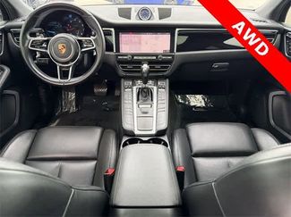 Used 2020 Porsche Macan w/ Premium Package Plus video 2