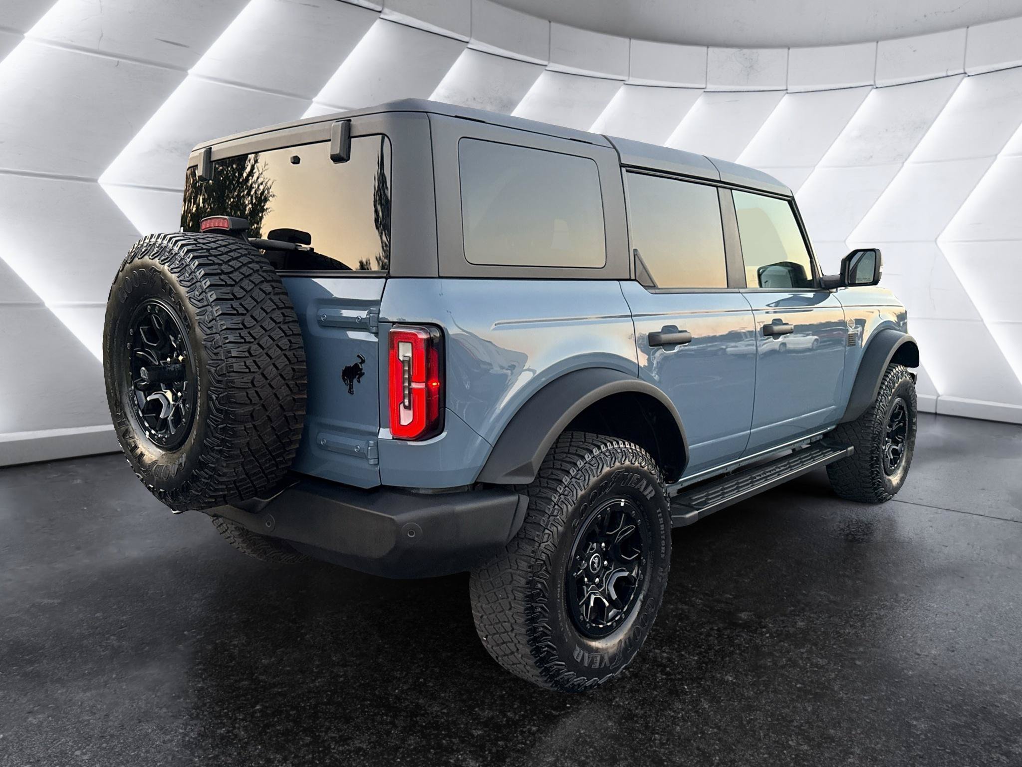 Used 2024 Ford Bronco Wildtrak AWD/4WD image 7