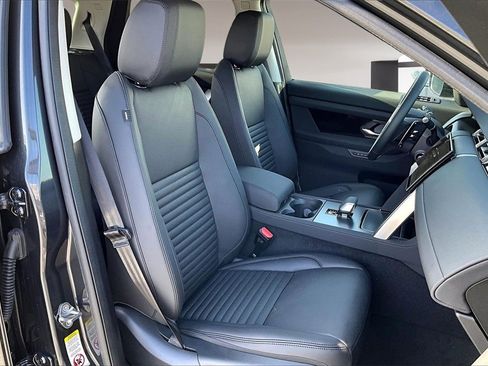 New 2025 Land Rover Discovery Sport S image 11