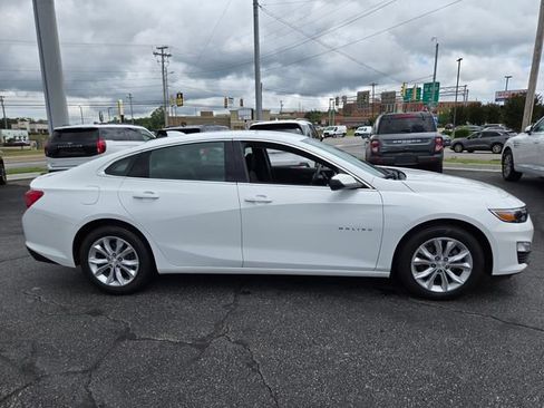 Used 2023 Chevrolet Malibu LT FWD image 9