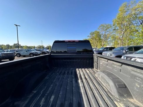 Used 2024 GMC Sierra 2500 Denali w/ Denali Reserve Package AWD/4WD image 16