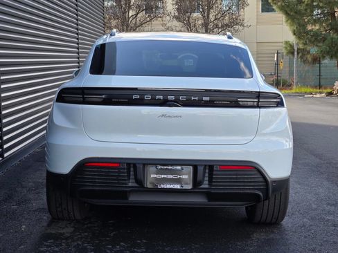 New 2026 Porsche Macan Electric RWD image 6