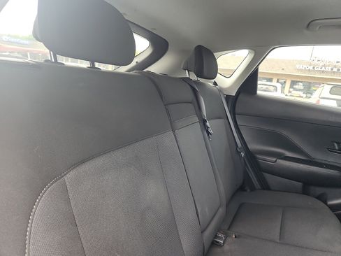 Used 2024 Hyundai Kona SEL AWD/4WD image 29