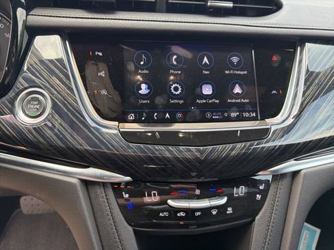 Used 2024 Cadillac XT6 Premium Luxury w/ Technology Package FWD image 10