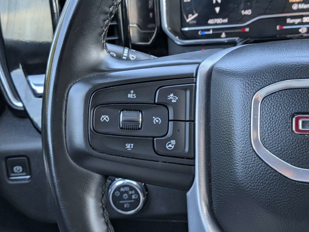 Used 2025 GMC Sierra 1500 SLT AWD/4WD image 21