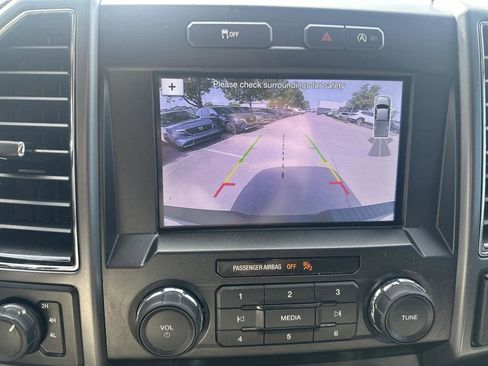 Used 2019 Ford F150 XLT w/ Equipment Group 302A Luxury AWD/4WD image 17