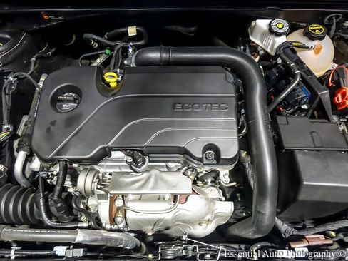 Used 2024 Chevrolet Malibu LT image 31