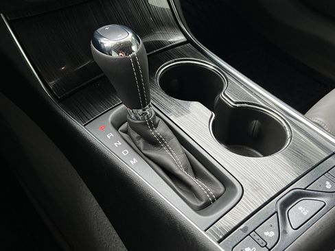 Used 2019 Chevrolet Impala LT w/ Sunroof and Spoiler Package image 30