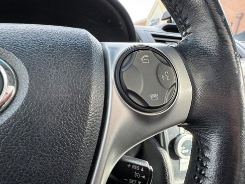 Used 2013 Toyota Camry SE image 17