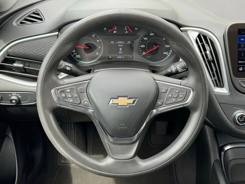 Used 2024 Chevrolet Malibu LT FWD image 21
