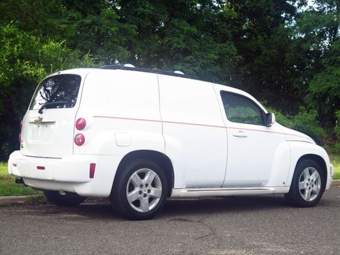 Used 2008 Chevrolet HHR LT FWD image 4