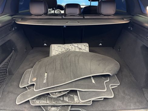 Used 2022 Mercedes-Benz GLC 43 AMG 4MATIC image 27