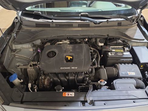 Used 2020 Hyundai Kona SE FWD image 17