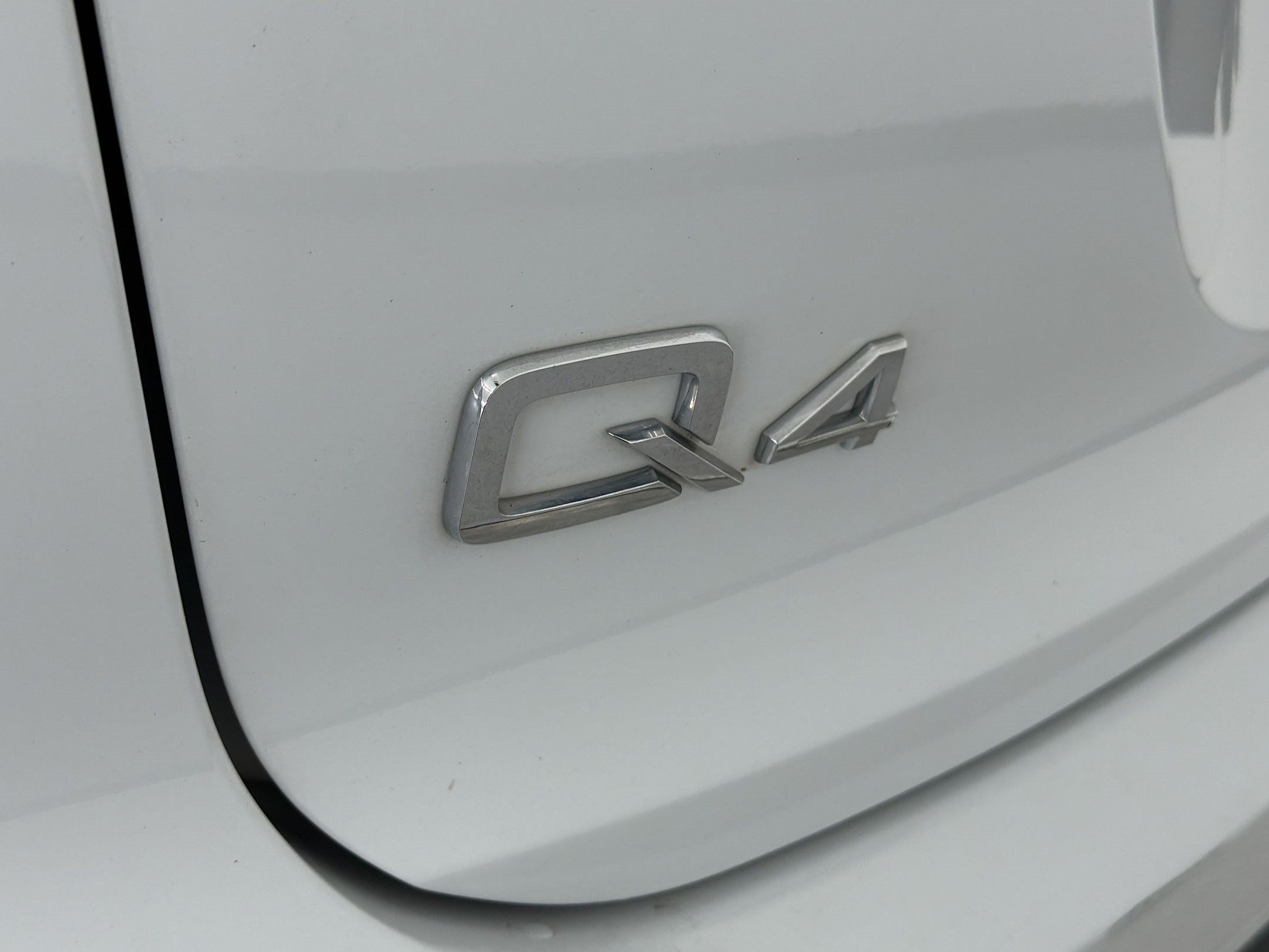 Used 2023 Audi Q4 e-tron Premium Plus w/ Premium Plus AWD/4WD image 33