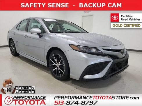 Certified 2024 Toyota Camry SE FWD image 1