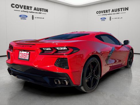 Used 2022 Chevrolet Corvette Stingray Coupe w/ 1LT RWD image 5