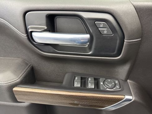 Used 2020 Chevrolet Silverado 1500 LT Trail Boss image 27