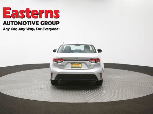 Used 2023 Toyota Corolla LE FWD image 37