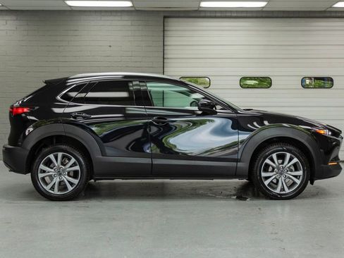Used 2022 MAZDA CX-30 AWD 2.5 S w/ Premium Package image 3