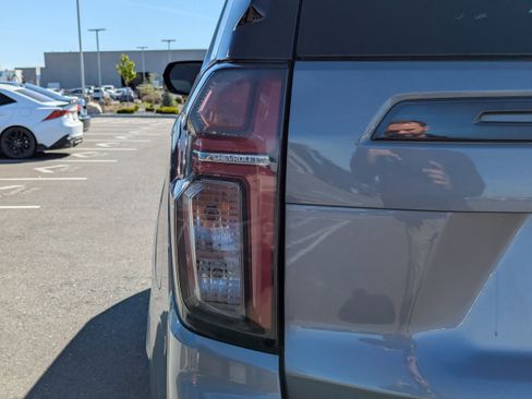 Certified 2021 Chevrolet Tahoe Z71 w/ Z71 Signature Package AWD/4WD image 51