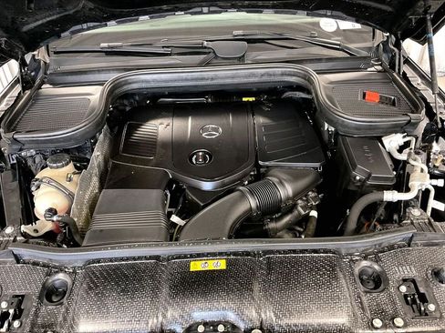 Used 2025 Mercedes-Benz GLE 350 4MATIC image 35
