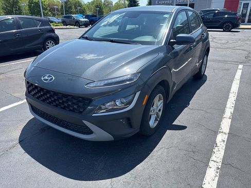 Used 2022 Hyundai Kona SE AWD/4WD image 1