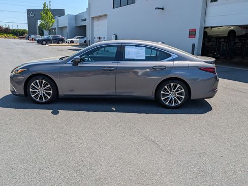 Used 2021 Lexus ES 350 w/ Premium Package FWD image 6