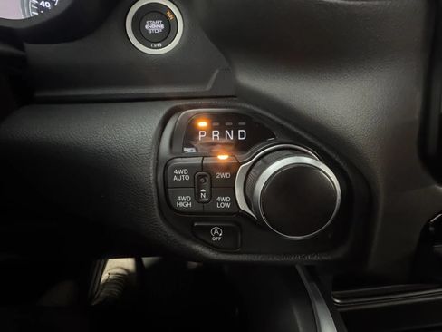 Used 2022 RAM 1500 Big Horn AWD/4WD image 33