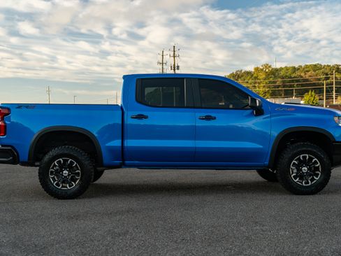 Used 2025 Chevrolet Silverado 1500 ZR2 AWD/4WD image 10