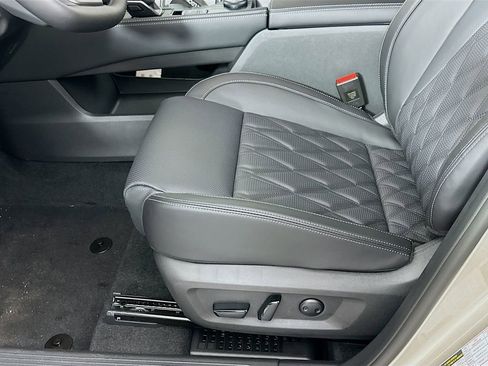 New 2026 Nissan Rogue Platinum w/ Platinum Premium Package image 27