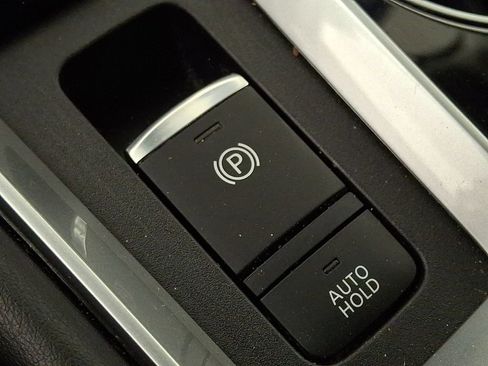 Used 2023 Nissan Altima 2.5 SL AWD/4WD image 24