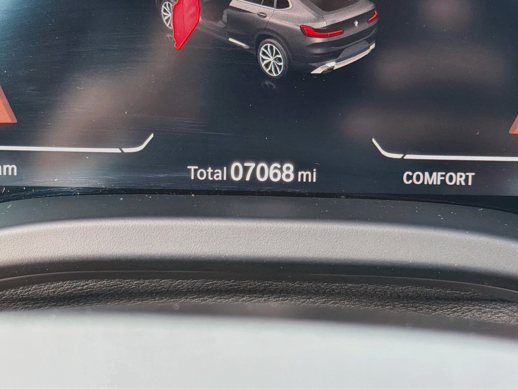 Used 2025 BMW X4 xDrive30i AWD/4WD image 40