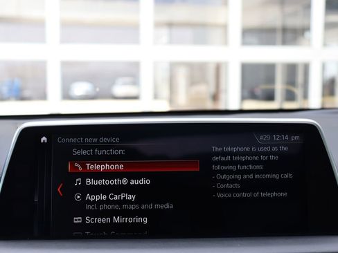 Used 2018 BMW 750i image 24