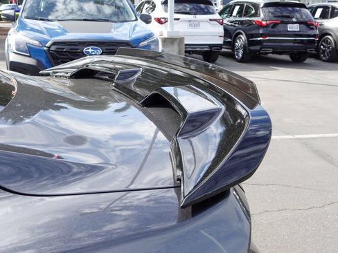 Used 2018 Ford Mustang Premium RWD image 10