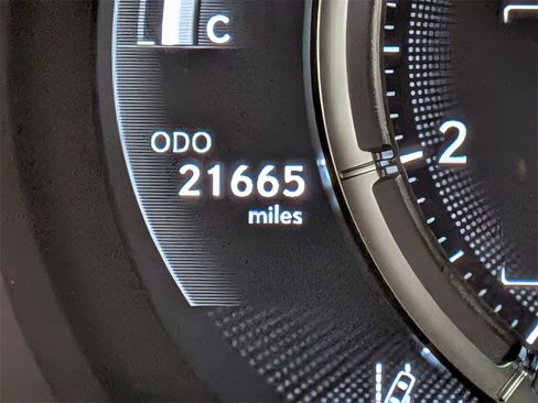 Used 2022 Lexus IS 350 F Sport image 18