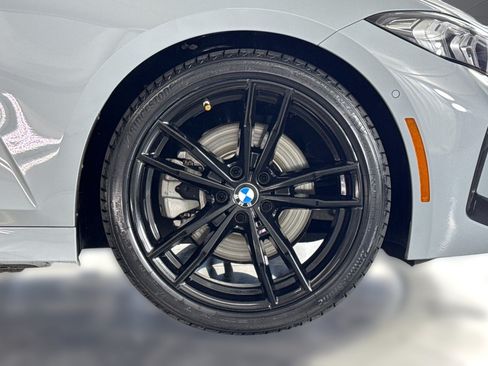 Certified 2023 BMW 330i Sedan w/ M Sport Package RWD image 13
