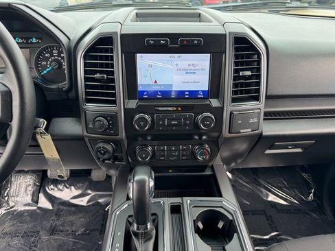Certified 2019 Ford F150 XLT w/ Equipment Group 302A Luxury image 25