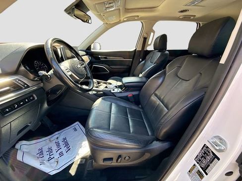 Used 2020 Kia Telluride EX image 21